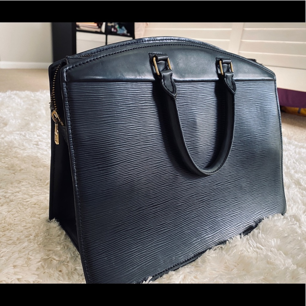 Louis Vuitton Epi Riviera Bag Noir Black used